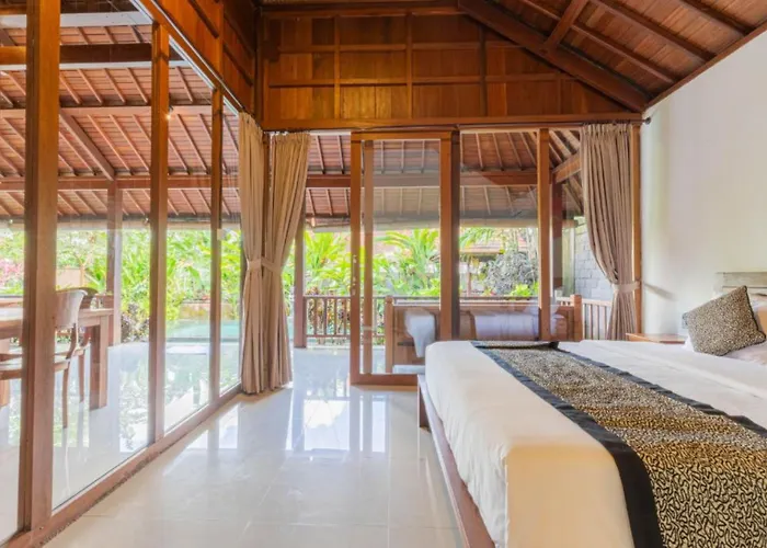 Sari Bamboo Villa
