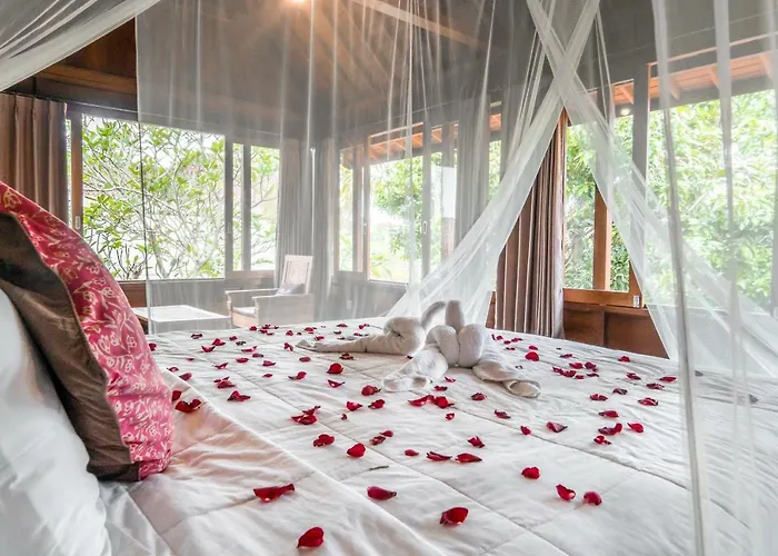 Villa Sari Bamboo *